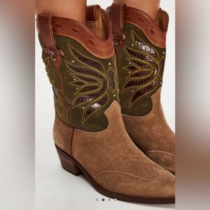 Sam Edelman Brown and Green Ankle Boots